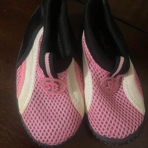 Star by toddler swim shoes